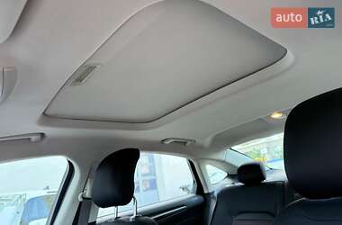Седан Ford Fusion 2013 в 
