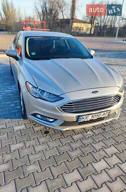 Седан Ford Fusion 2017 в 