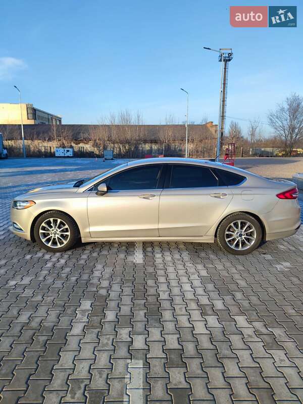 Седан Ford Fusion 2017 в Кривому Розі
