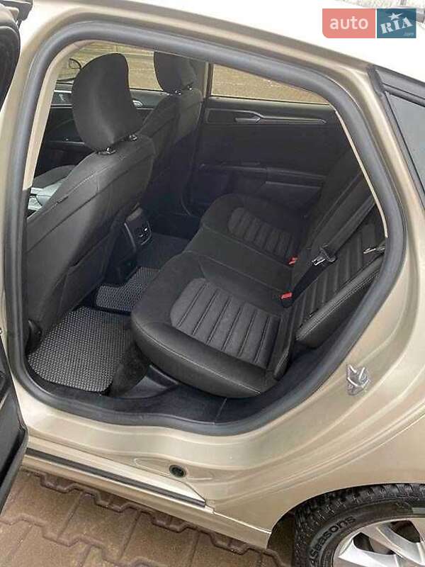 Седан Ford Fusion 2017 в Кривому Розі