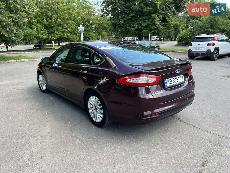 Седан Ford Fusion 2013 в Вінниці