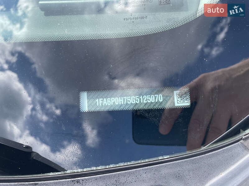 Седан Ford Fusion 2015 в Києві