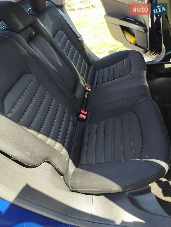 Седан Ford Fusion 2014 в Луцьку