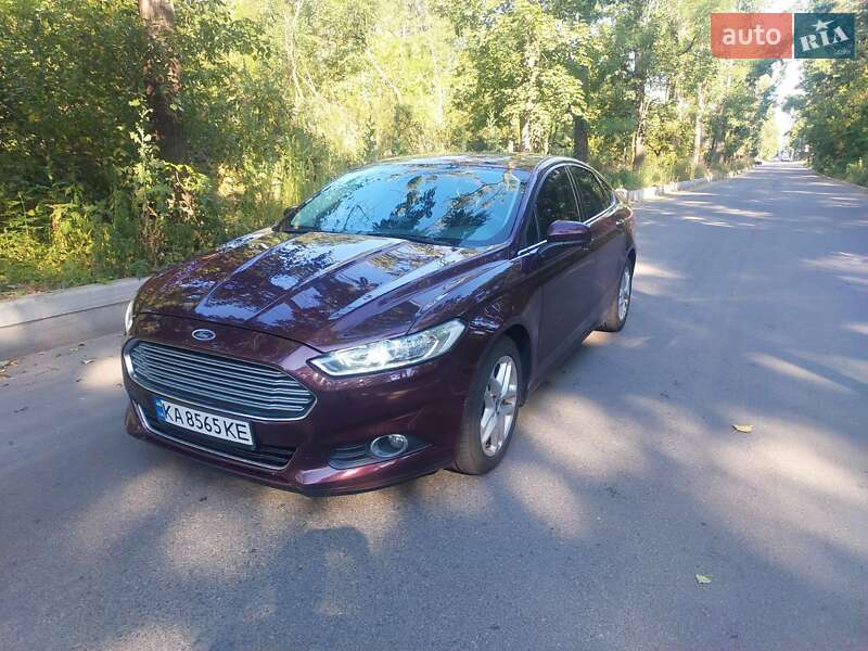 Седан Ford Fusion 2012 в Києві