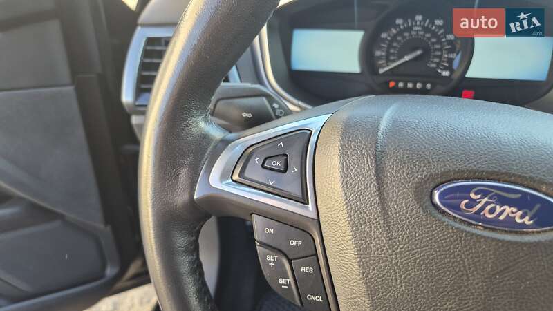 Седан Ford Fusion 2015 в Хмельницькому