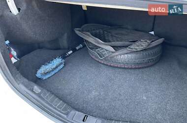 Седан Ford Fusion 2016 в 