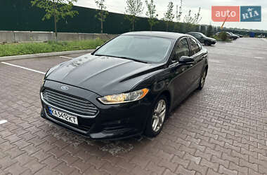 Седан Ford Fusion 2015 в Киеве