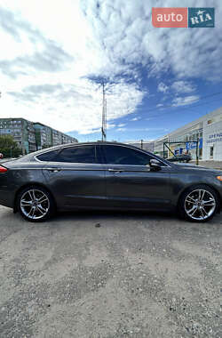 Седан Ford Fusion 2014 в 