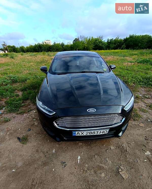 Седан Ford Fusion 2013 в Харкові
