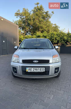 Хетчбек Ford Fusion 2011 в 
