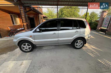 Хетчбек Ford Fusion 2011 в 