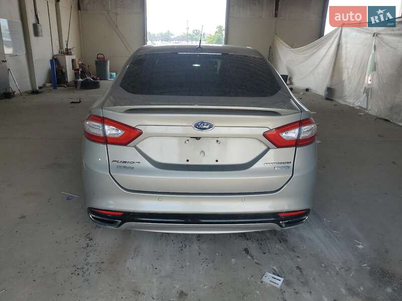 Седан Ford Fusion 2015 в Сумах