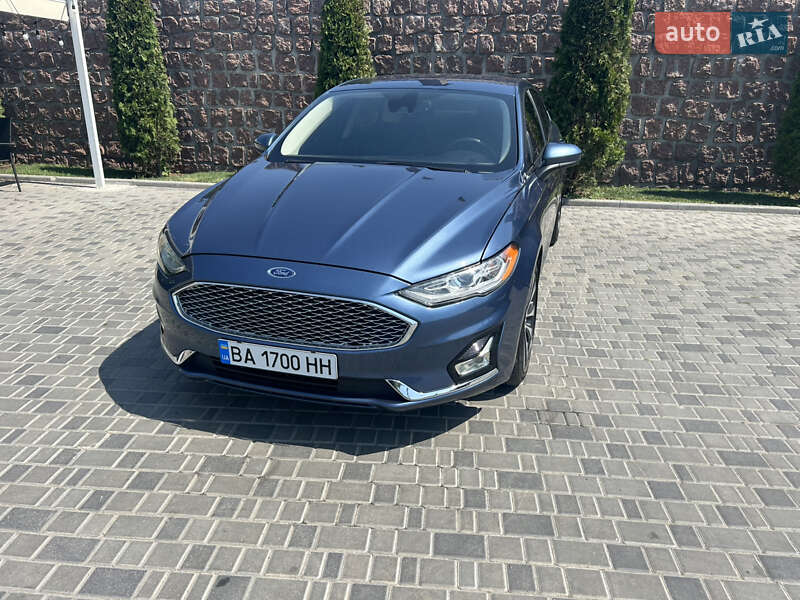 Седан Ford Fusion 2019 в Кропивницькому