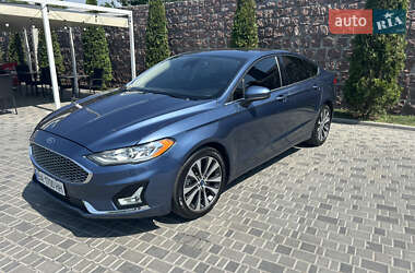 Седан Ford Fusion 2019 в Кропивницком