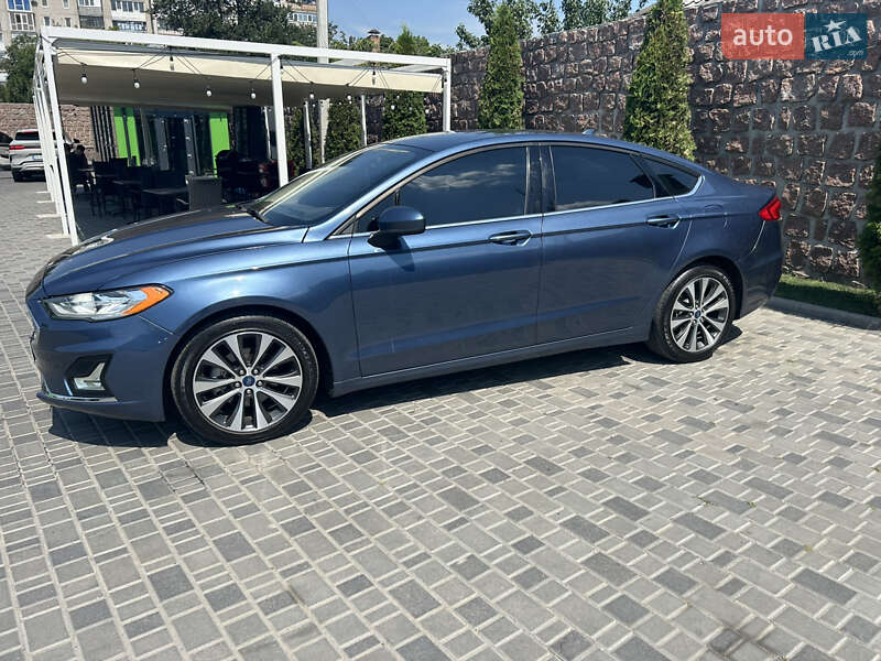 Седан Ford Fusion 2019 в Кропивницькому