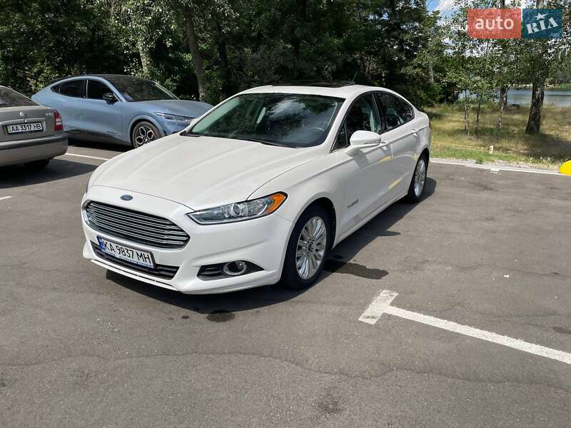 Седан Ford Fusion 2012 в Киеве фото 3 Седан Ford Fusion 2012 в Киеве