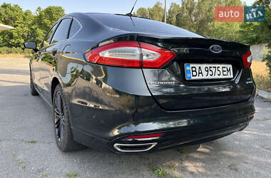 Седан Ford Fusion 2014 в 