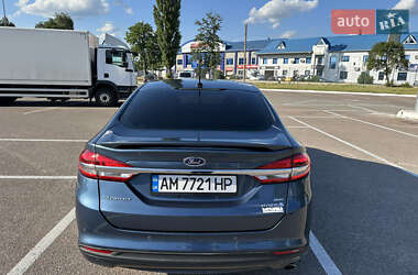 Седан Ford Fusion 2017 в 