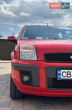Хетчбек Ford Fusion 2010 в 