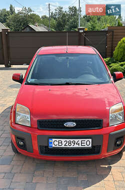 Хетчбек Ford Fusion 2010 в 