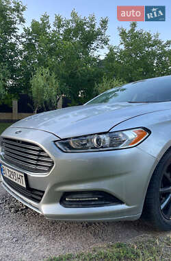Седан Ford Fusion 2014 в 