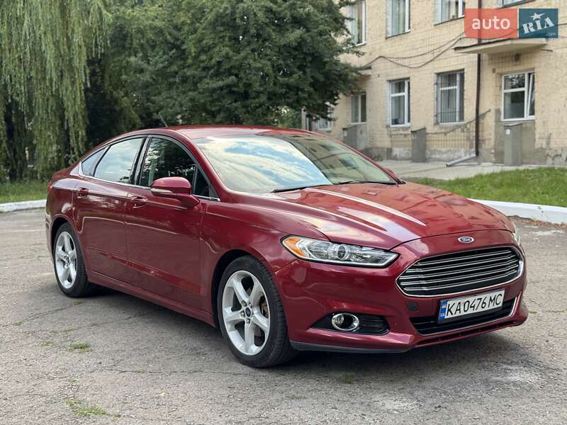 Ford Fusion 2015