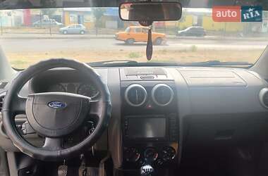 Хетчбек Ford Fusion 2003 в 