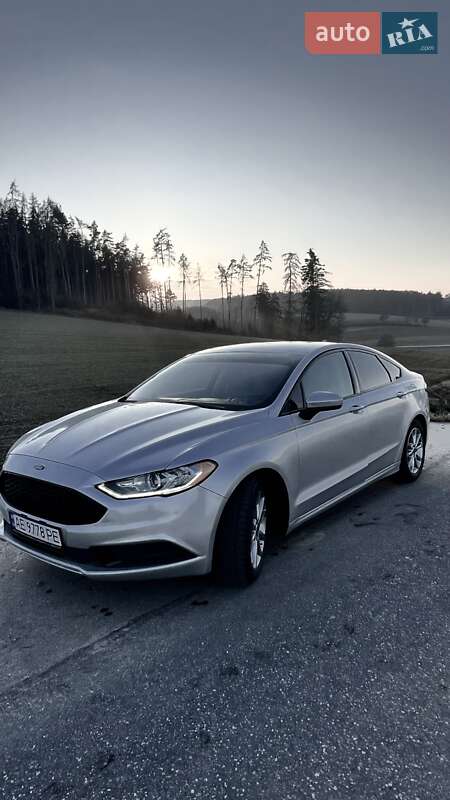Седан Ford Fusion 2016 в Дніпрі