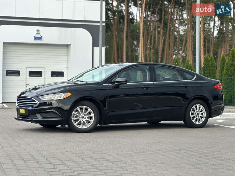 Седан Ford Fusion 2017 в Києві