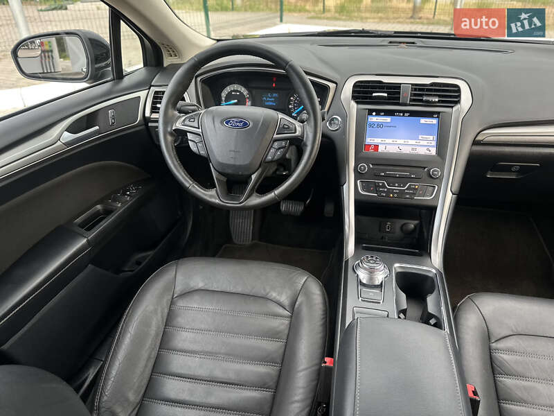 Седан Ford Fusion 2017 в Києві