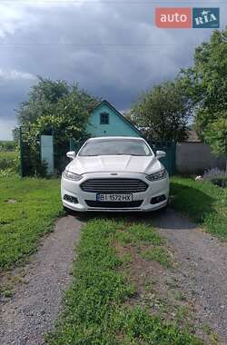 Седан Ford Fusion 2013 в Миргороде