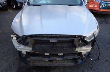 Седан Ford Fusion 2016 в Звягелі