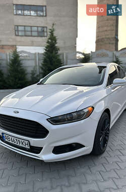 Седан Ford Fusion 2013 в 