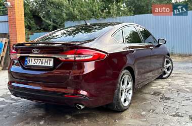 Седан Ford Fusion 2017 в 