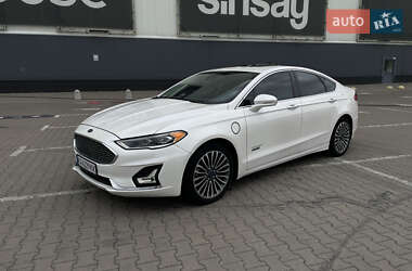 Седан Ford Fusion 2016 в Києві