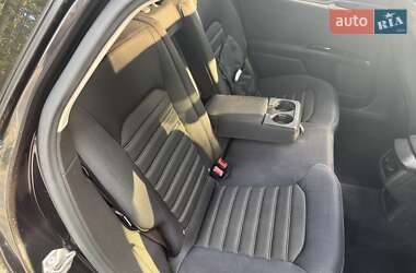Седан Ford Fusion 2012 в 