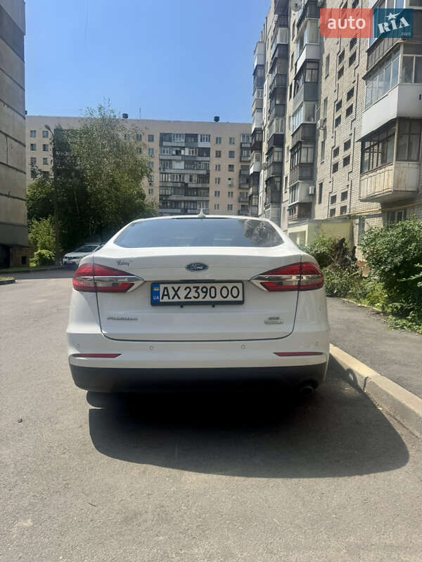 Седан Ford Fusion 2019 в Харькове
