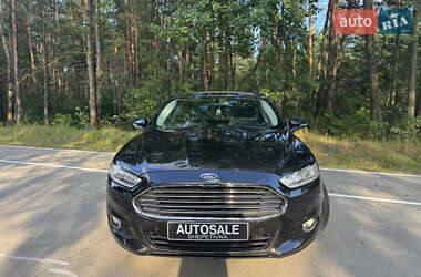 Седан Ford Fusion 2012 в 