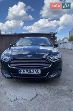 Седан Ford Fusion 2013 в Києві