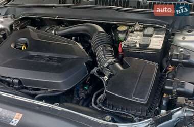 Седан Ford Fusion 2012 в 