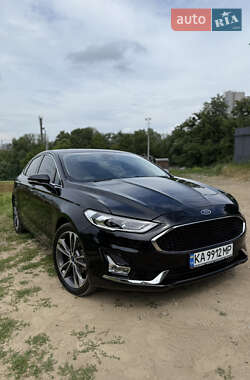 Седан Ford Fusion 2018 в Києві