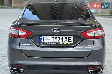 Седан Ford Fusion 2014 в 