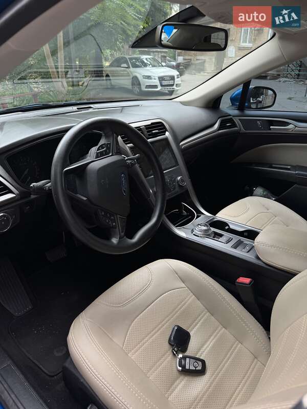 Седан Ford Fusion 2019 в Киеве