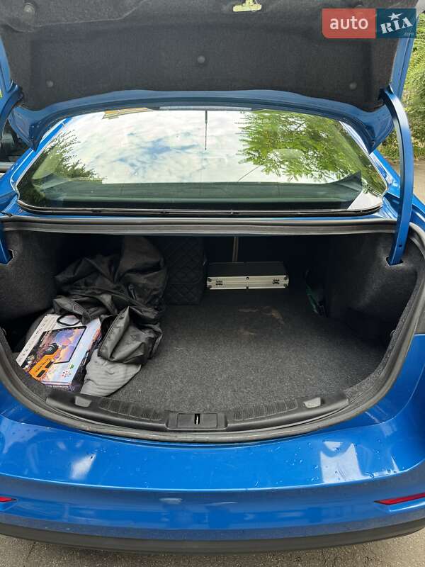 Седан Ford Fusion 2019 в Киеве