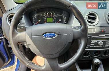 Хэтчбек Ford Fusion 2007 в 