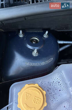 Хэтчбек Ford Fusion 2011 в 