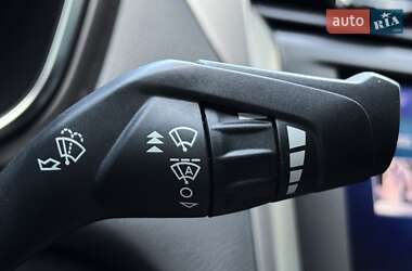 Седан Ford Fusion 2019 в 