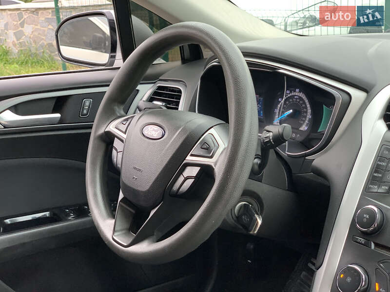 Седан Ford Fusion 2015 в Бердичеве