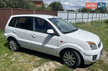 Хетчбек Ford Fusion 2011 в Ніжині