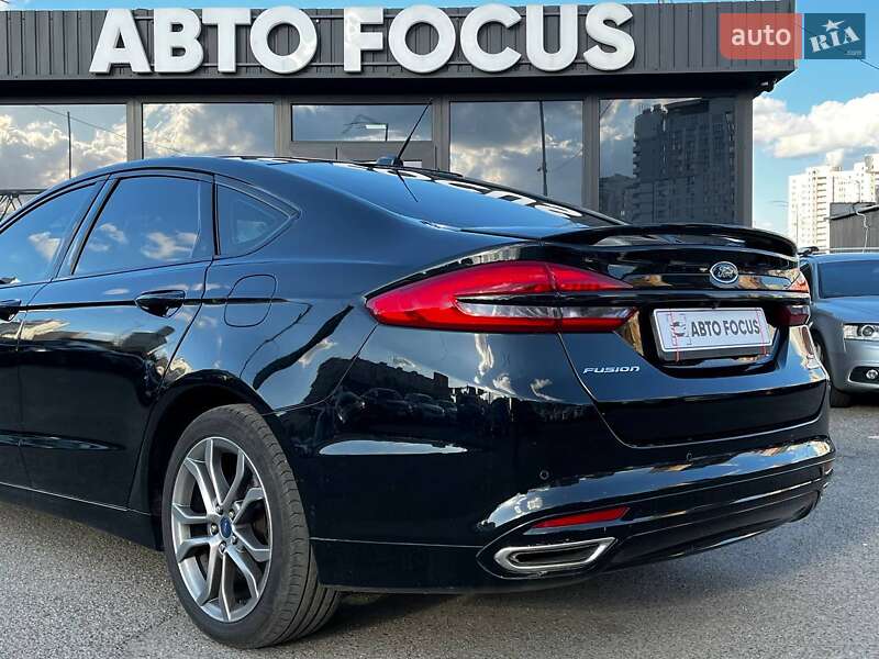 Седан Ford Fusion 2016 в Києві
